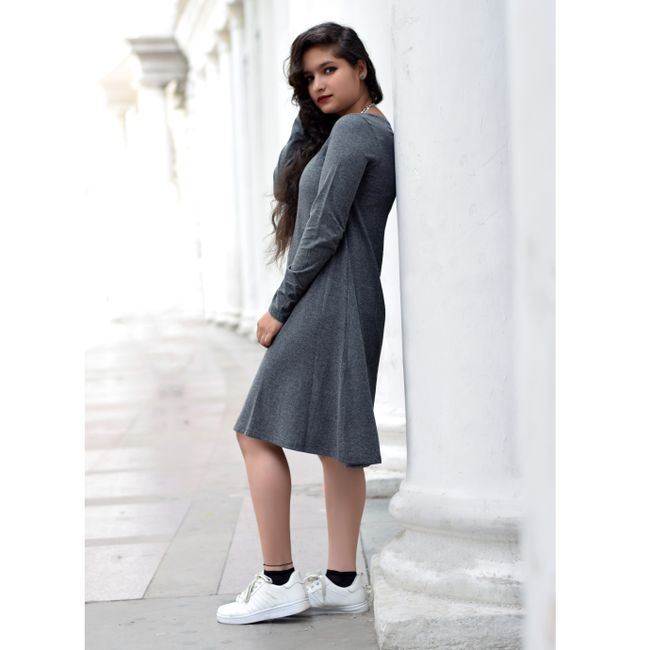 Robe longue évasée chic
